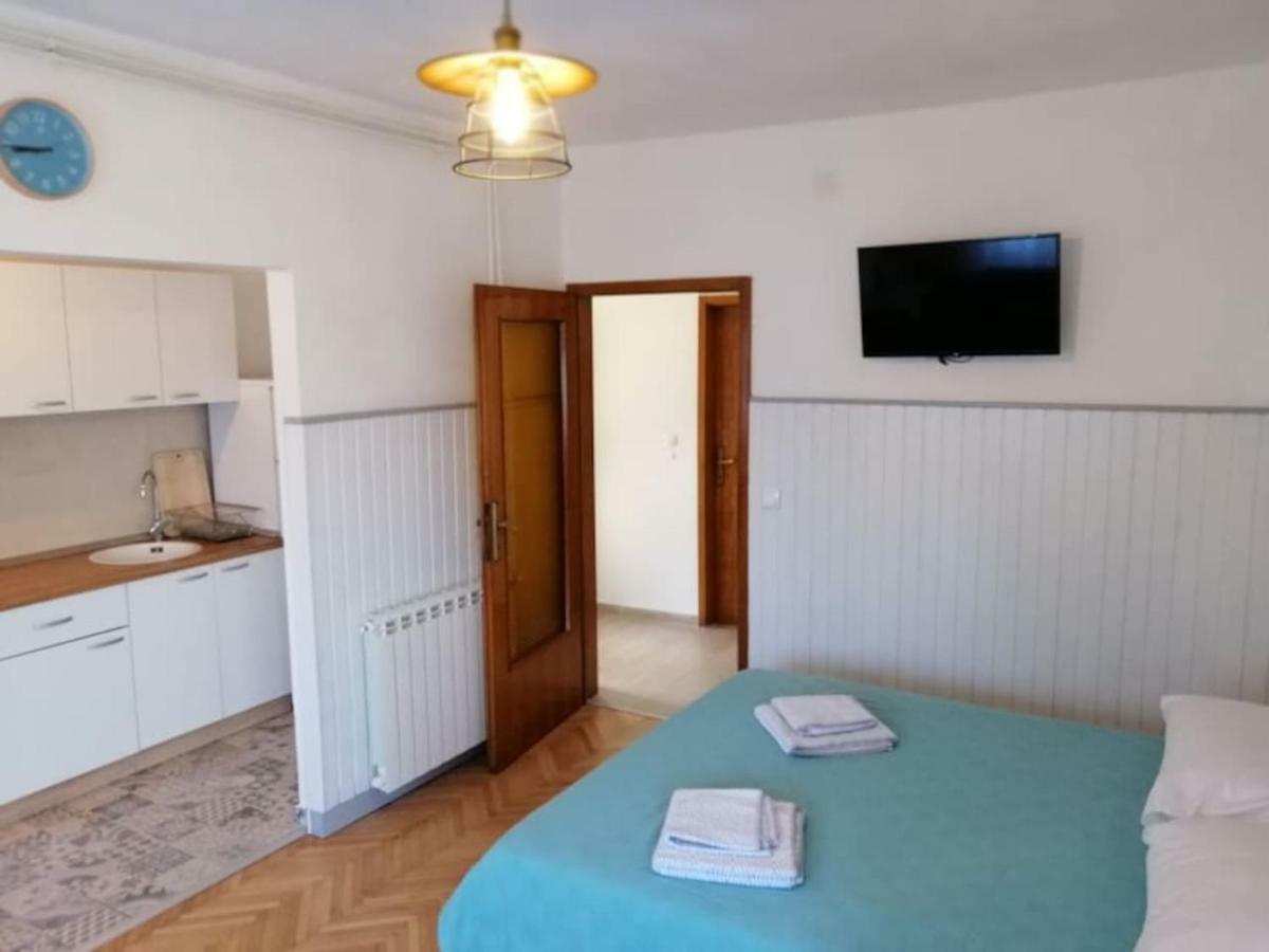 Studio Apartment Vigo - Rijeka Luaran gambar